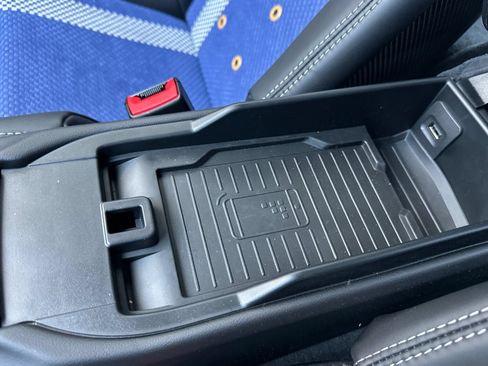 Certified 2018 Porsche 911 GT2 RS RWD image 25