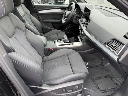 Certified 2024 Audi Q5 e Prestige w/ Prestige Package image 13