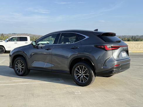 Used 2024 Lexus NX 350 AWD image 10