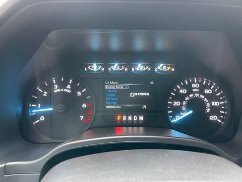 Used 2018 Ford F150 XL w/ Equipment Group 101A Mid AWD/4WD image 9