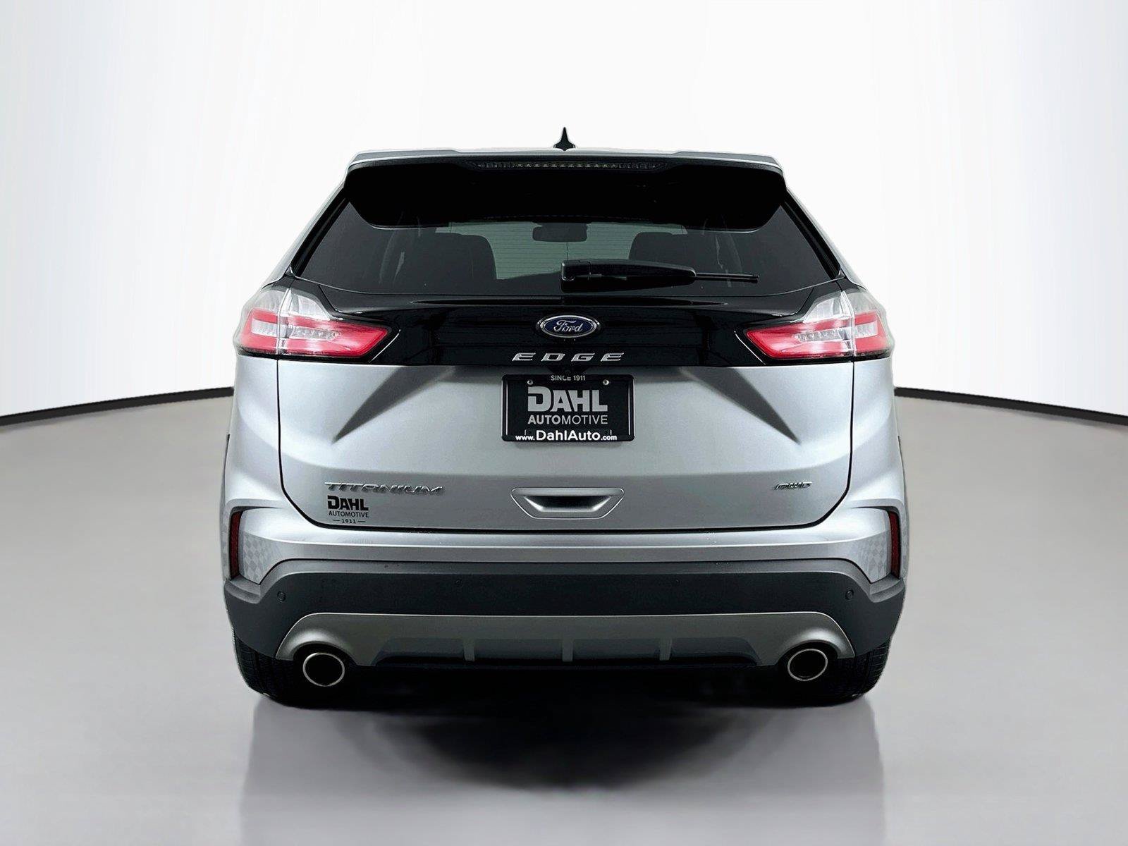 Used 2023 Ford Edge Titanium AWD/4WD image 12