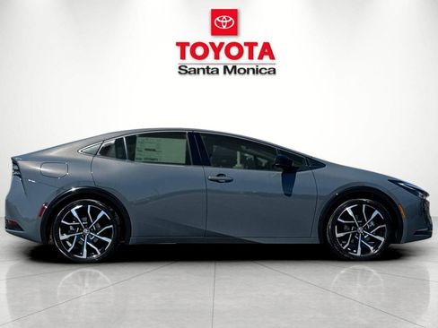 New 2026 Toyota Prius Plug-In Hybrid image 2