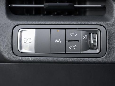 New 2026 GMC Sierra EV Elevation image 27