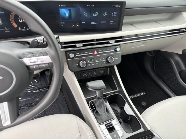 Certified 2026 Hyundai Tucson SE FWD image 30