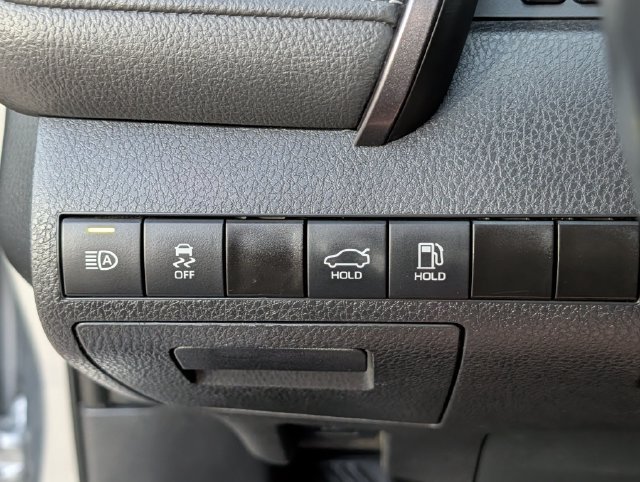 Used 2023 Toyota Camry SE FWD image 21