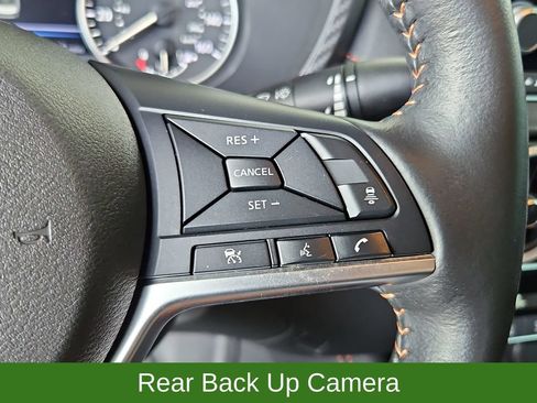 Used 2025 Nissan Sentra SR w/ SR Premium Package FWD image 12