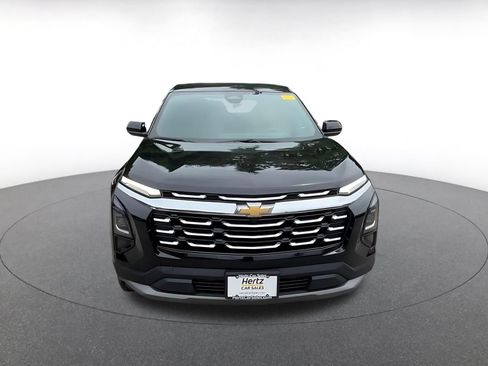 Used 2025 Chevrolet Equinox LT FWD image 4