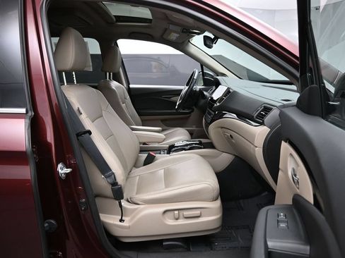 Used 2021 Honda Pilot Elite image 28