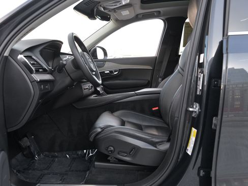 Used 2021 Volvo XC90 T6 Inscription w/ Protection Package Premier image 25