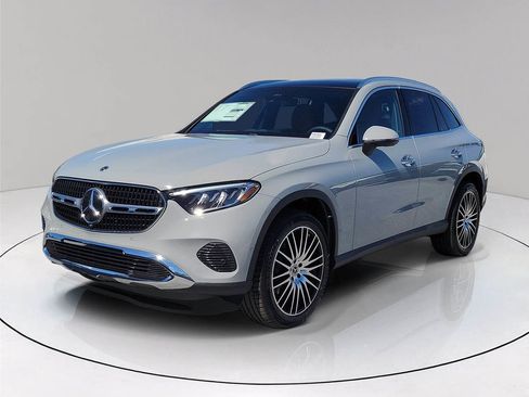 New 2026 Mercedes-Benz GLC 300 image 3