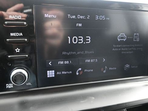 Certified 2024 Kia Seltos LX image 17