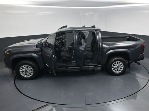 Used 2024 Toyota Tacoma SR5 RWD image 25