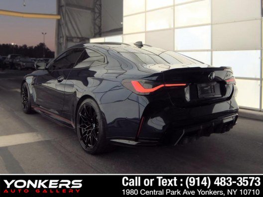 Used 2022 BMW M4 xDrive Competition w/ M Carbon Exterior Package AWD/4WD image 5