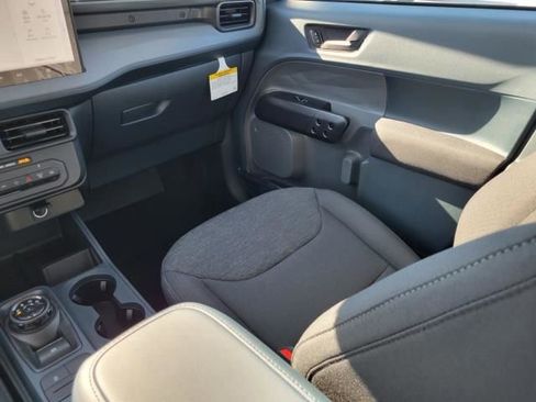 New 2025 Ford Maverick XL w/ Equipment Group 101A image 19