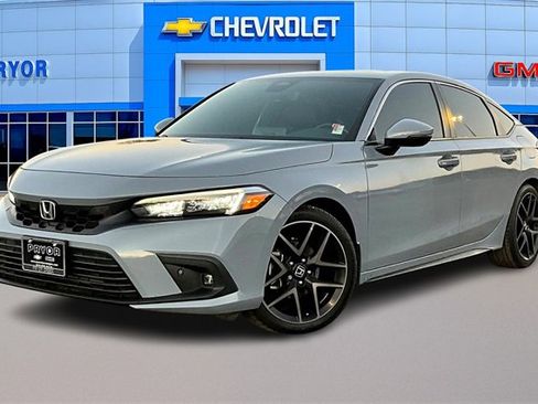 Used 2022 Honda Civic Sport Touring image 3