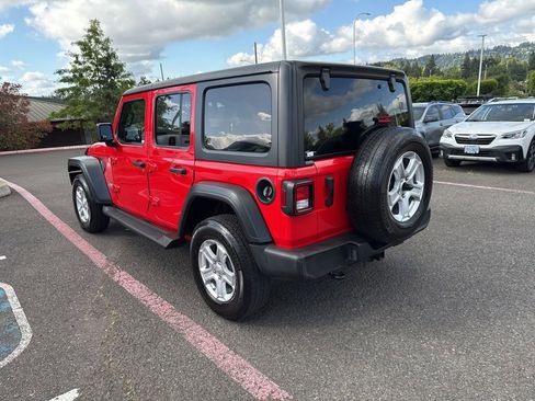 Used 2021 Jeep Wrangler Unlimited Sport AWD/4WD image 8