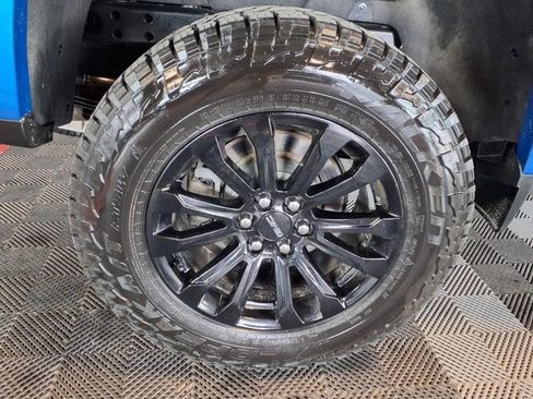 Used 2022 GMC Canyon Elevation w/ Elevation Premium Package image 8