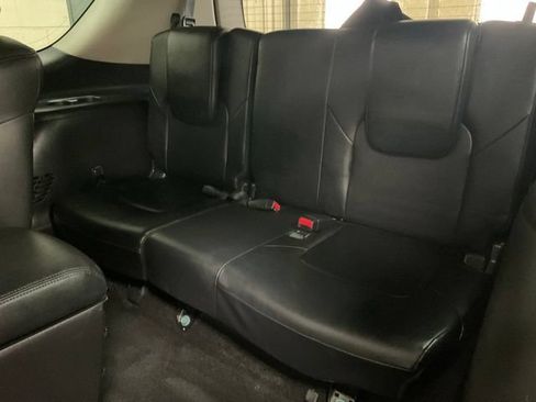 Used 2023 Nissan Armada SL w/ Captain's Chairs Package AWD/4WD image 18