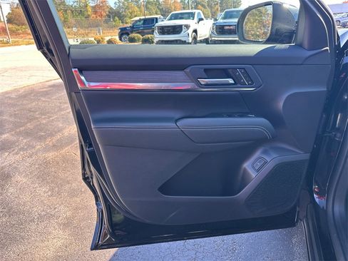 New 2026 GMC Terrain Denali image 11