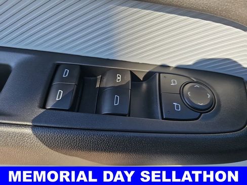 New 2027 Chevrolet Bolt RS w/ Technology Package FWD image 27