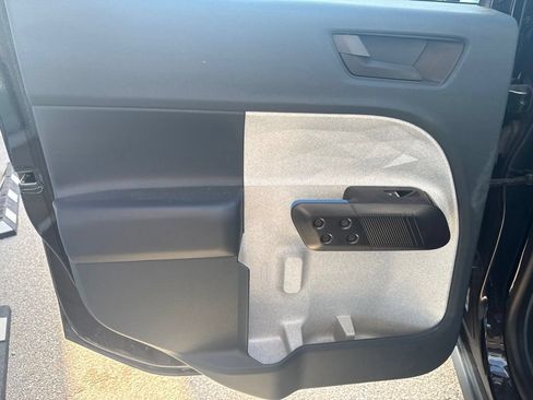 Used 2025 Ford Maverick XLT FWD image 11