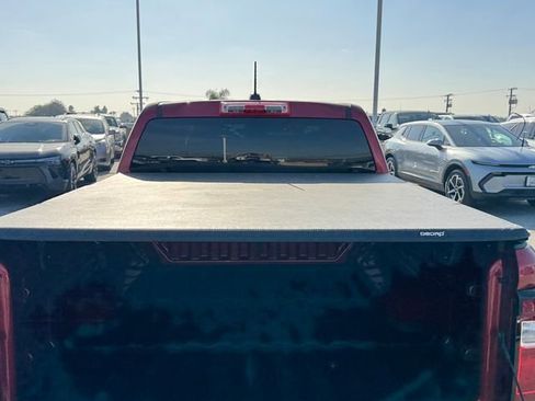 Used 2024 GMC Canyon Elevation image 9