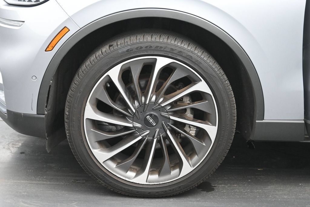 Used 2022 Lincoln Aviator Reserve w/ Equipment Group 201A AWD/4WD image 30