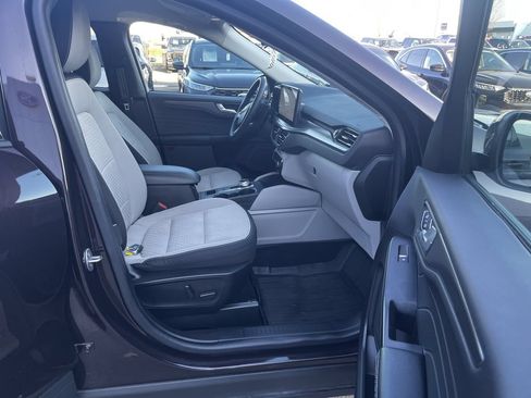 Used 2023 Ford Escape Active w/ Tech Pack #2 AWD/4WD image 12