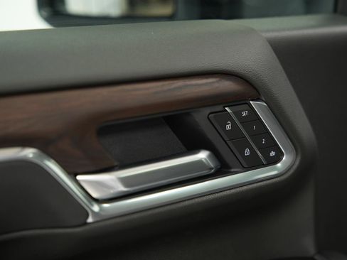 New 2026 GMC Sierra 2500 SLT w/ SLT Premium Package image 20