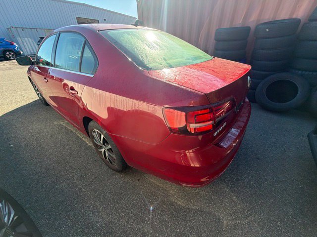 Used 2017 Volkswagen Jetta SE FWD image 5