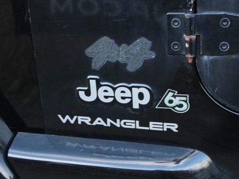 Used 2006 Jeep Wrangler X w/ Jeep 65th Anniversary Edition image 31