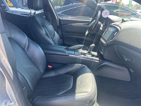 Used 2017 Maserati Ghibli RWD image 9