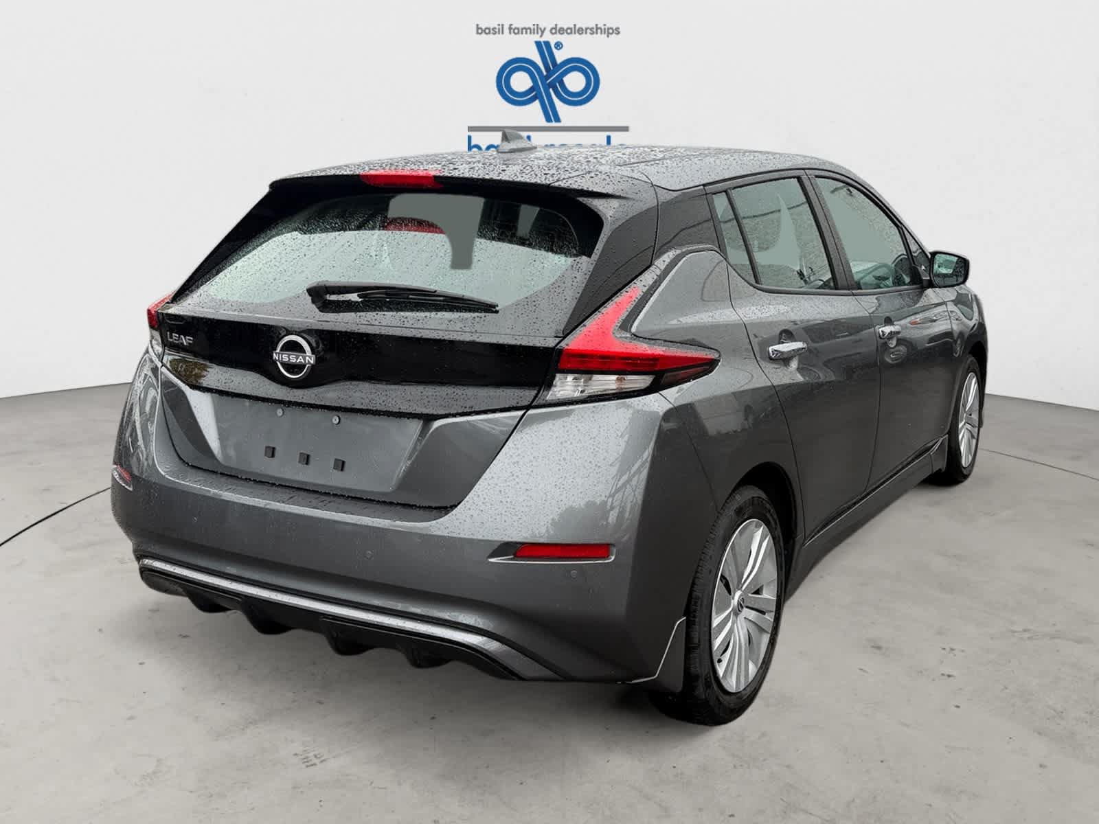Used 2025 Nissan Leaf S FWD image 6
