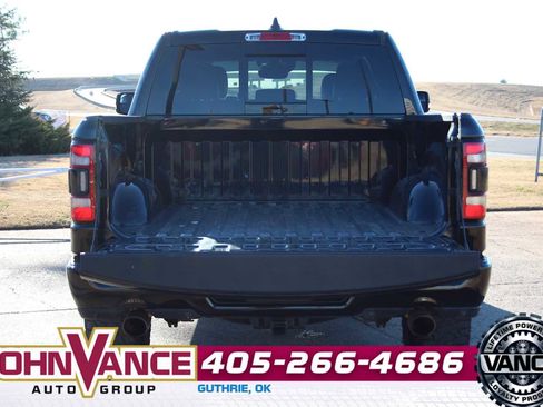 Used 2022 RAM 1500 Laramie image 9