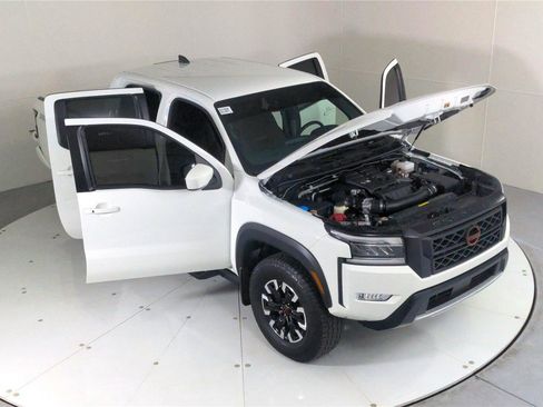 Used 2022 Nissan Frontier PRO-4X w/ Off-Road Protection Package image 50