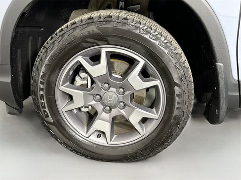 Used 2022 Honda Passport TrailSport image 32