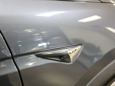 Used 2020 Tesla Model X Long Range AWD/4WD image 15