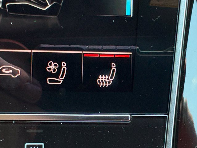 New 2026 Audi SQ7 Premium Plus AWD/4WD image 26