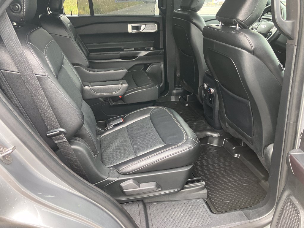 Used 2020 Ford Explorer Limited w/ Class III Trailer Tow Package AWD/4WD image 25