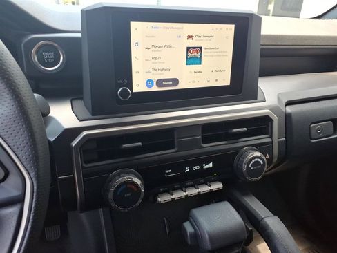 Used 2025 Toyota 4Runner SR5 RWD image 10