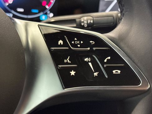 New 2025 Mercedes-Benz GLA 250 image 31