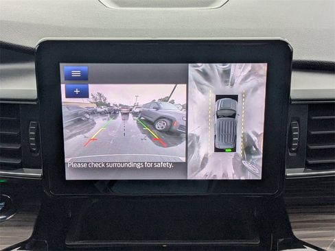 Used 2021 Ford Explorer Limited w/ Equipment Group 301A image 33