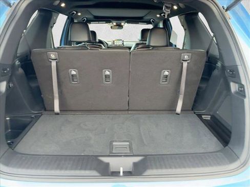 Used 2025 Honda Pilot TrailSport image 6