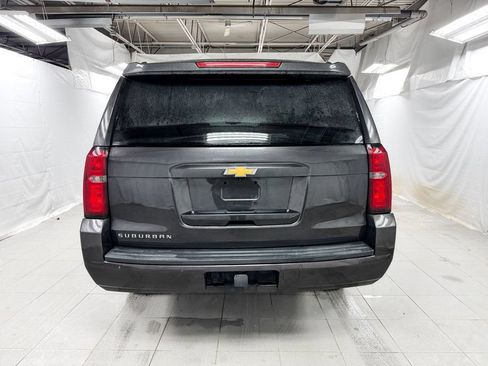 Used 2017 Chevrolet Suburban LT AWD/4WD image 5
