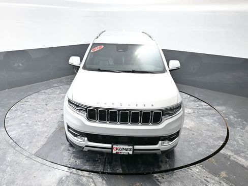 Used 2022 Jeep Wagoneer Series II image 44