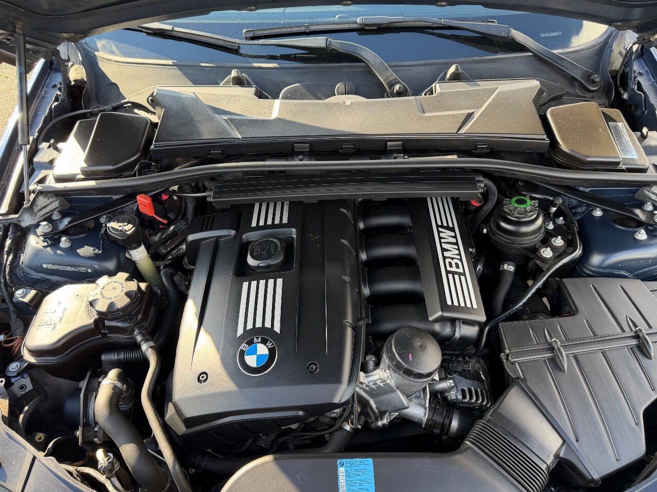 Used 2011 BMW 328i Sedan RWD image 19