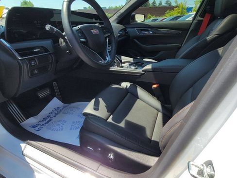 Used 2026 Cadillac CT5 V w/ LPO, ONYX Package AWD/4WD image 11