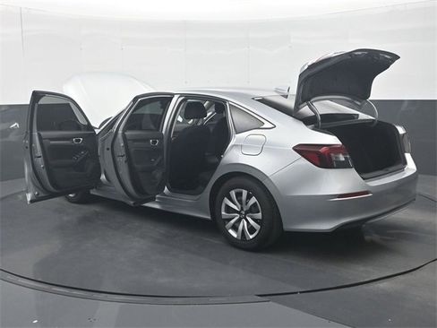 Certified 2025 Honda Civic LX image 39