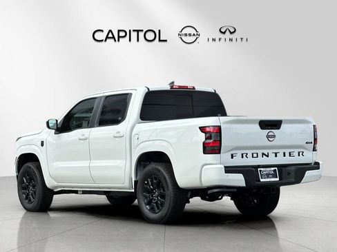New 2026 Nissan Frontier SV image 3