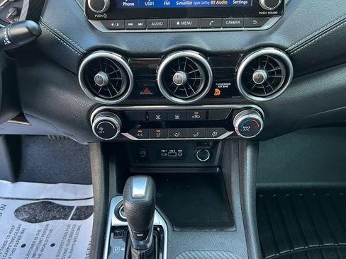 Used 2024 Nissan Sentra SV FWD image 18